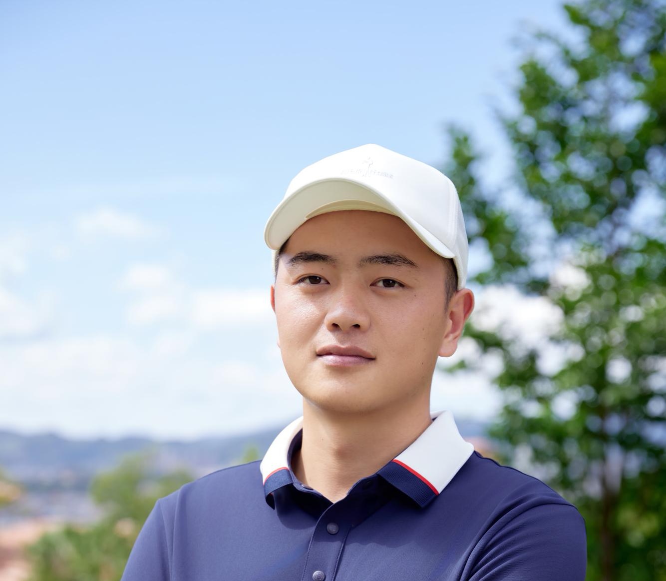 阳珖高尔夫中高协职业教练周海江
